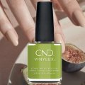 【CND 】 VINYLUX-Crisp Green　（Autumn Addict 2020秋コレクション）